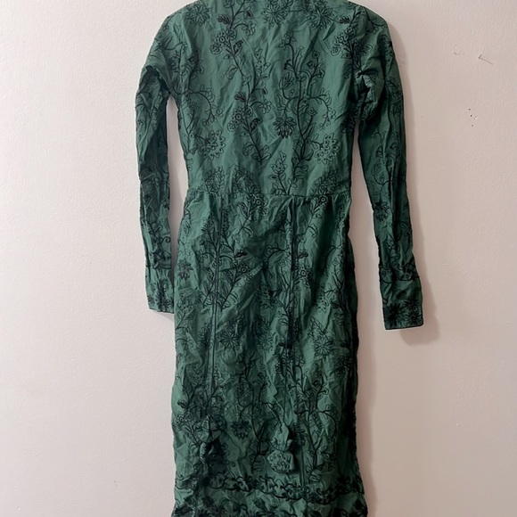 Traditional kurta. - Picture 2 of 2